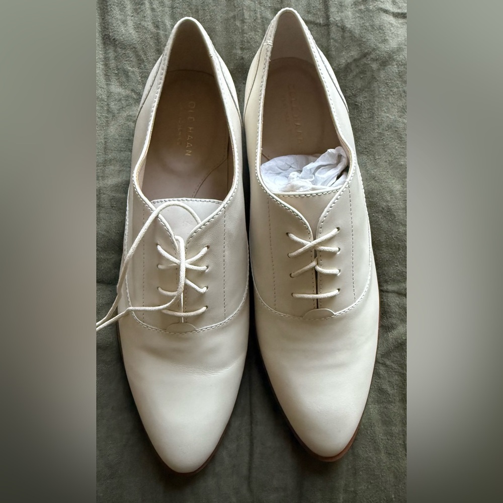 NEW COLE HAAN Cream Leather Lace-Up Oxfords Size 10